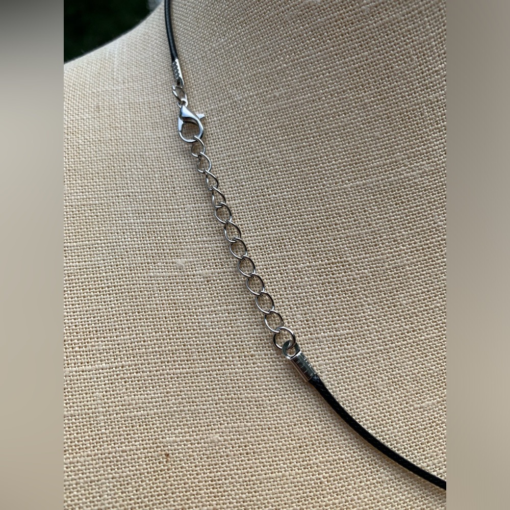 Handmade Genuine Stone Heart Amulet Necklace - Picture 12 of 12